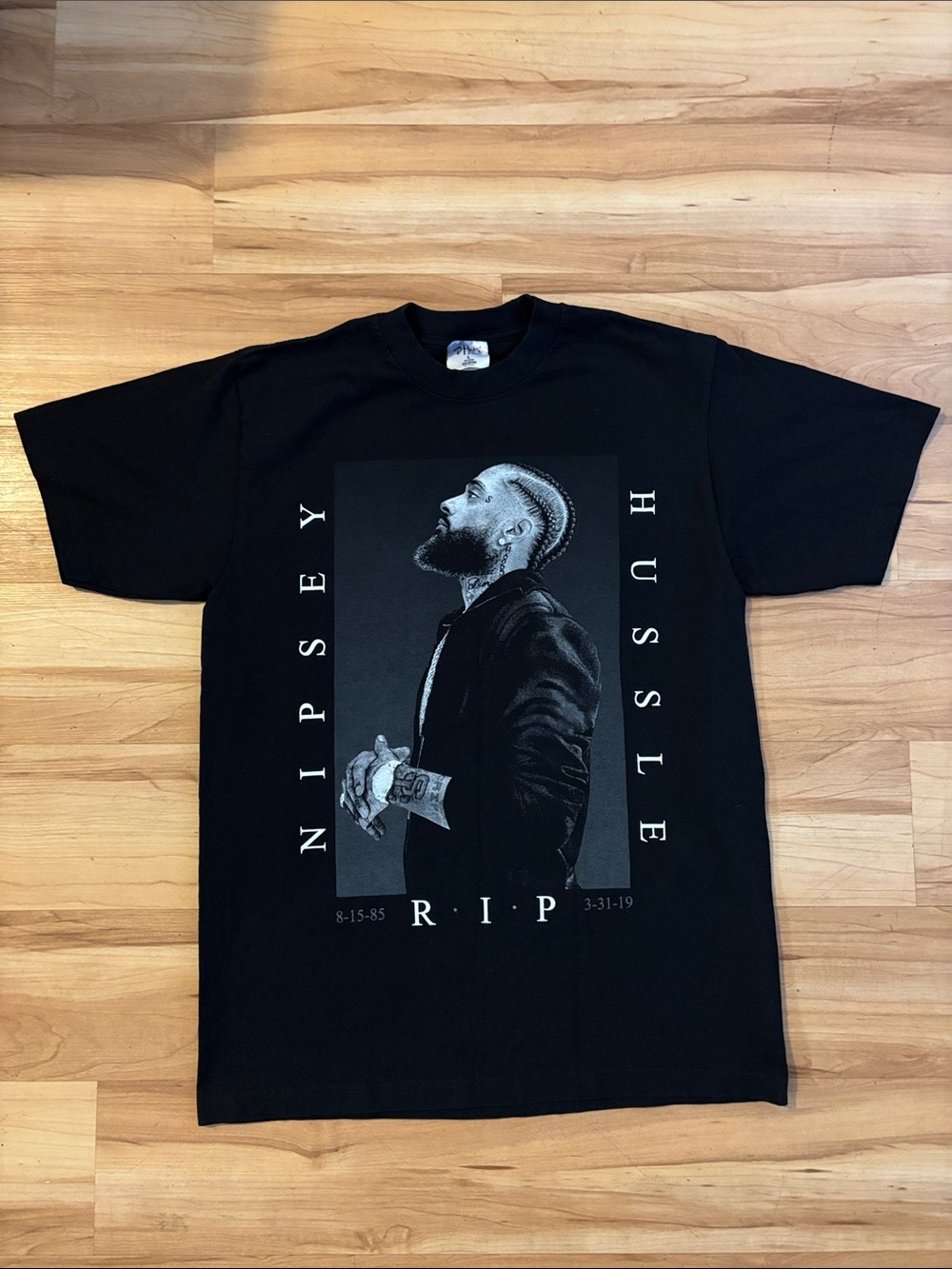 Nipsey Hussle Graphic Tribute Tee - Short Sleeve